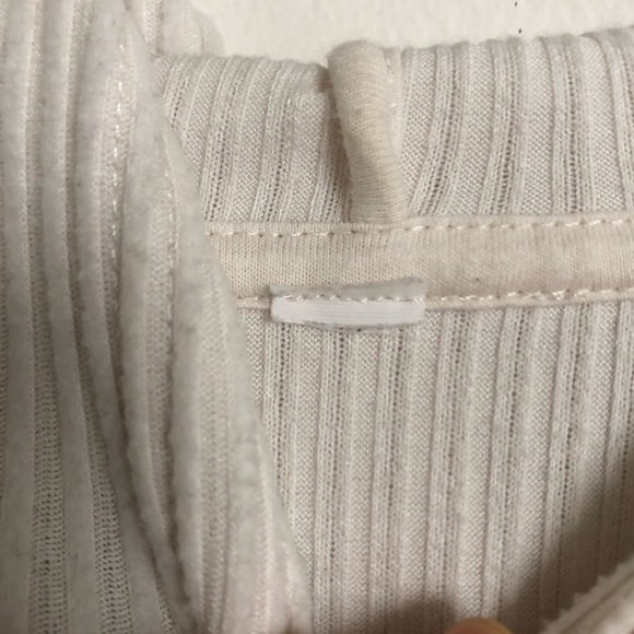 Alo Yoga Muse Hoodie Ivory S - Picture 10 of 16